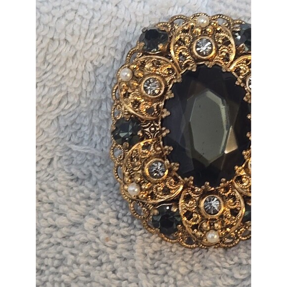 West Germany Hematite Glass Rhinestone and Pearls Gold Filigree Vintage Pendant - Picture 2 of 15